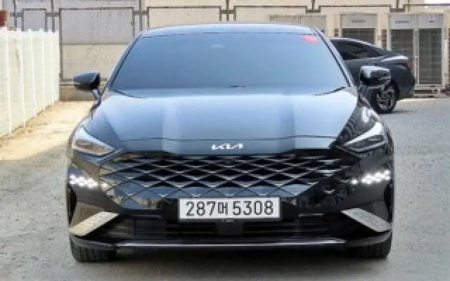 K8 중고차 K8 2.5 2WD 매물 사진 2 - 2022/04 97,720km